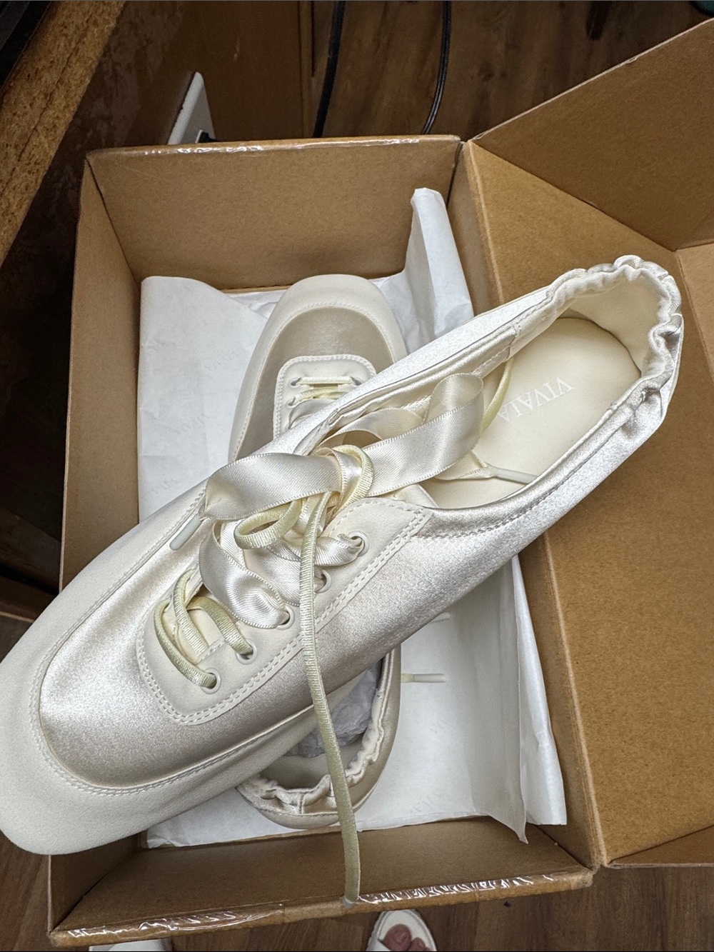 VIVAIA Women's Satin Lace-Up Sneakers in Ivory